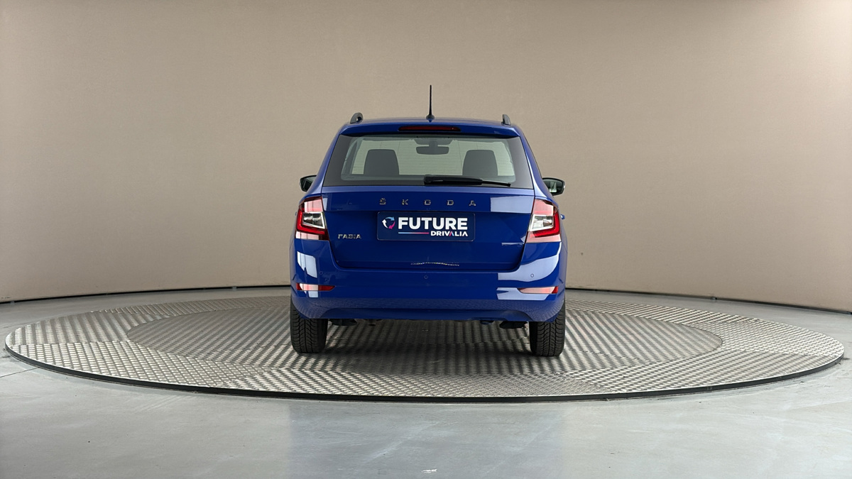 Škoda Fabia - 5