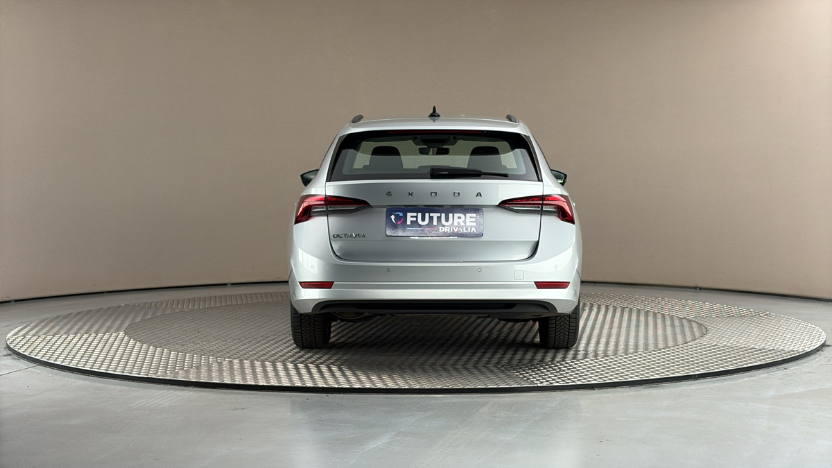 Škoda Octavia - 5