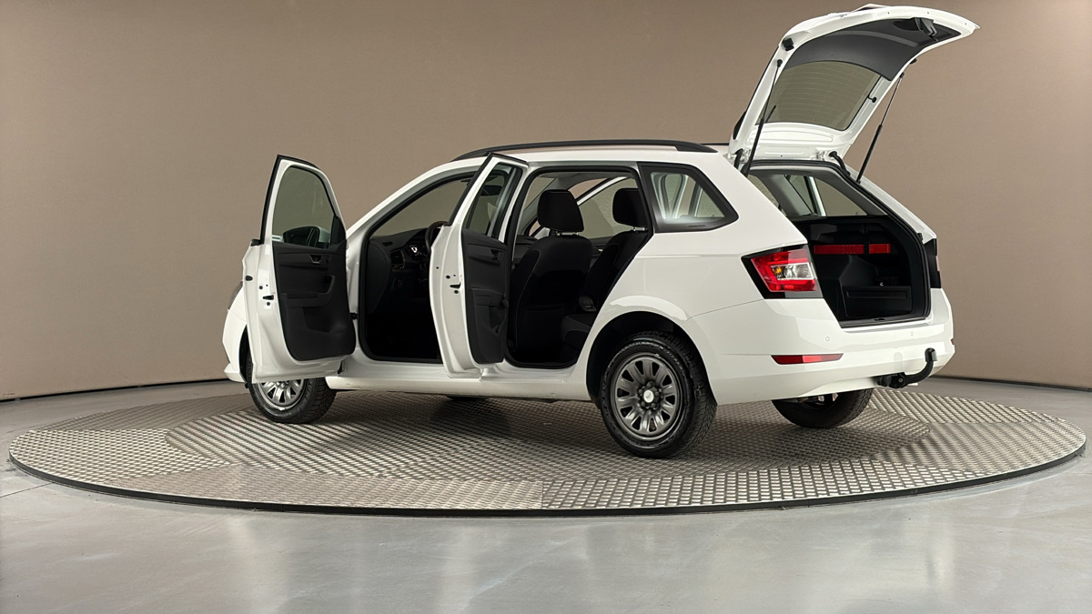 Škoda Fabia - 7