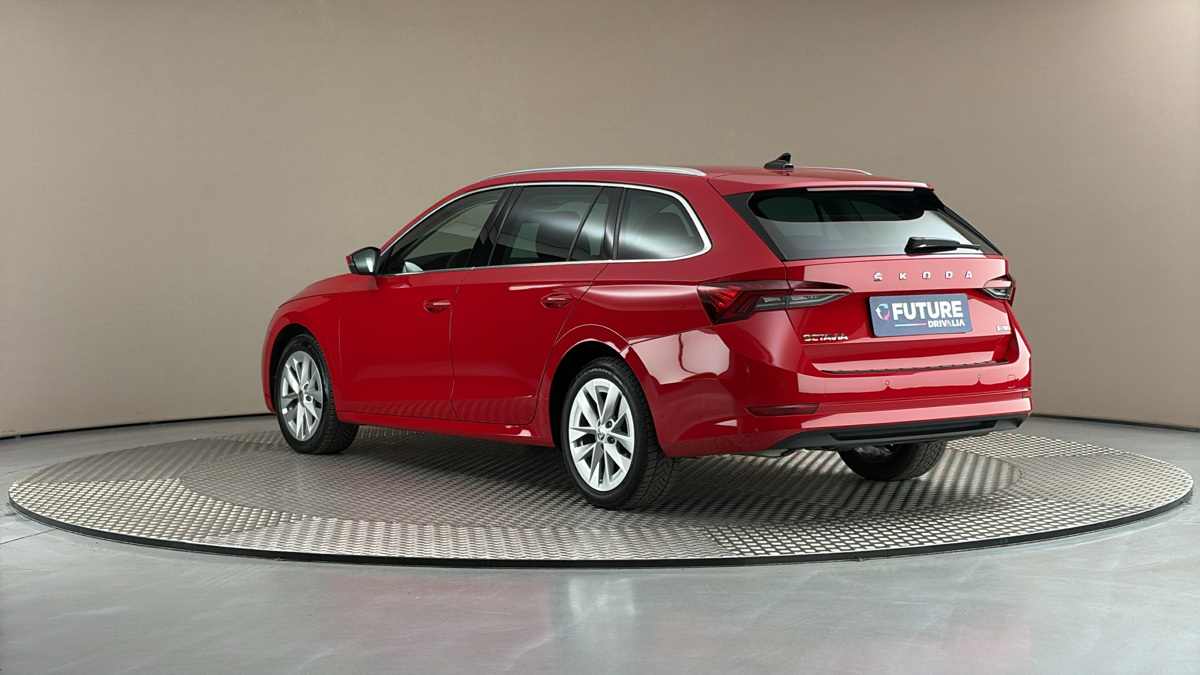 Škoda Octavia - 2