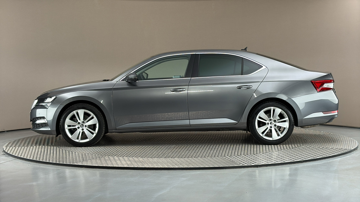 Škoda Superb - 4