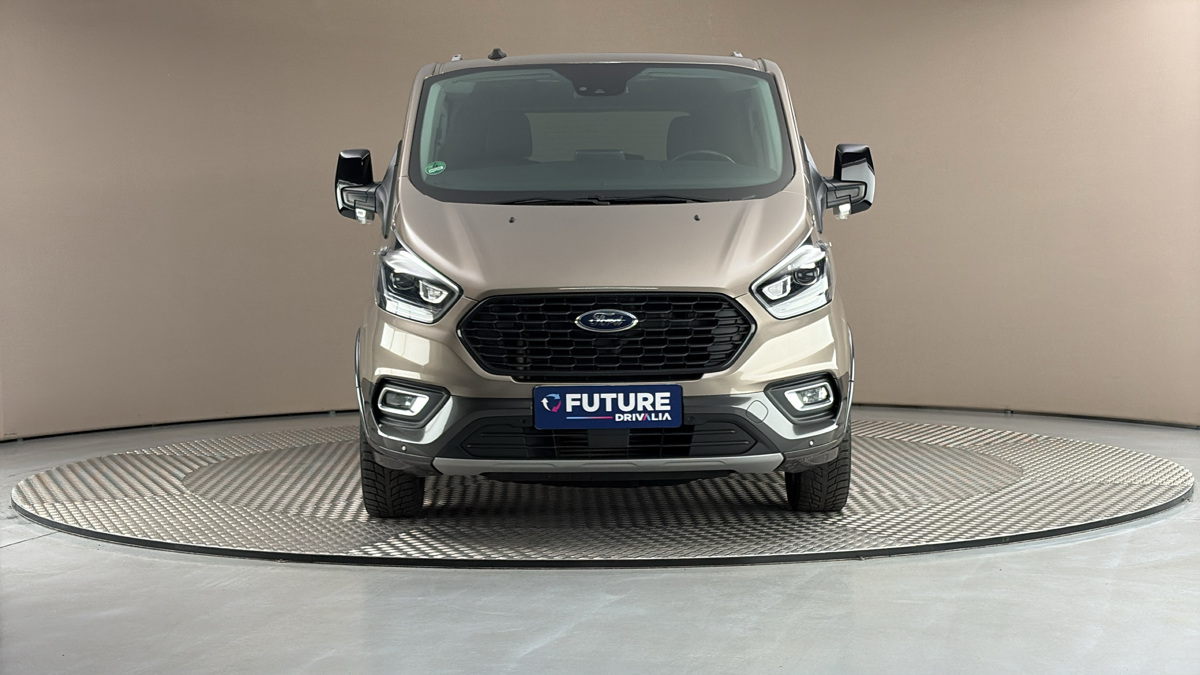 Ford Tourneo Custom - 3