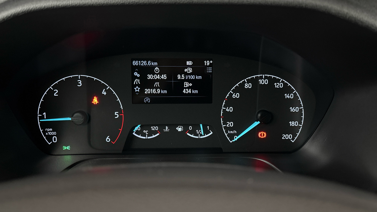 Ford Tourneo Custom - 10