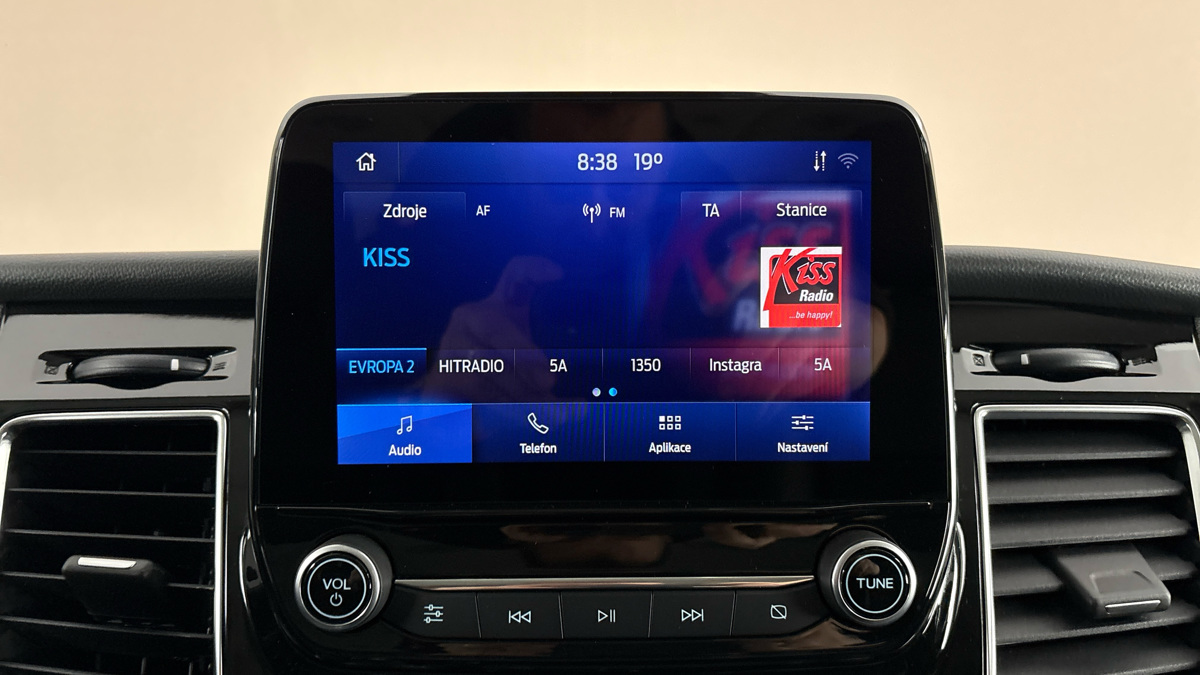 Ford Tourneo Custom - 11