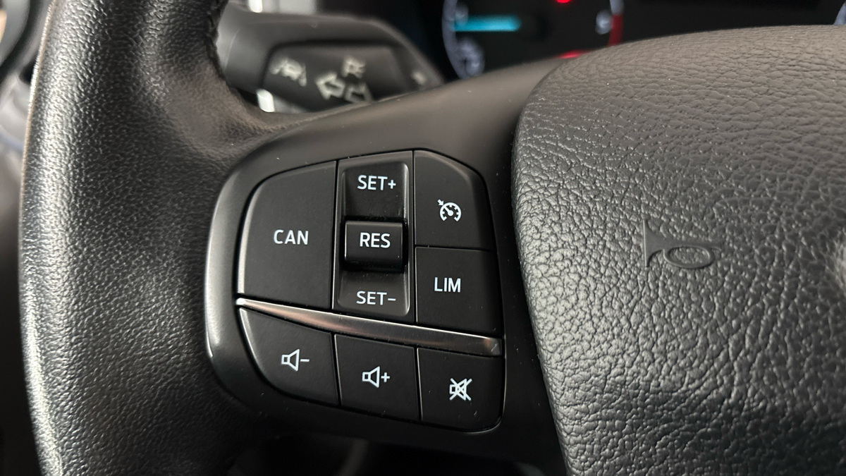 Ford Tourneo Custom - 14