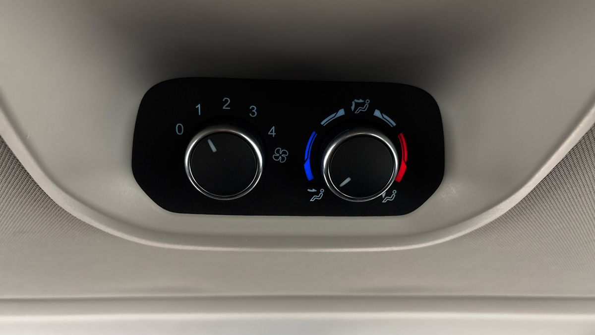 Ford Tourneo Custom - 21