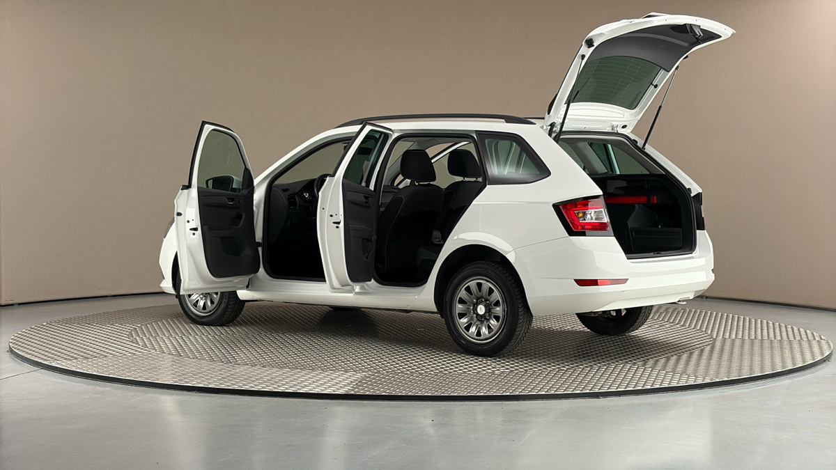 Škoda Fabia - 7