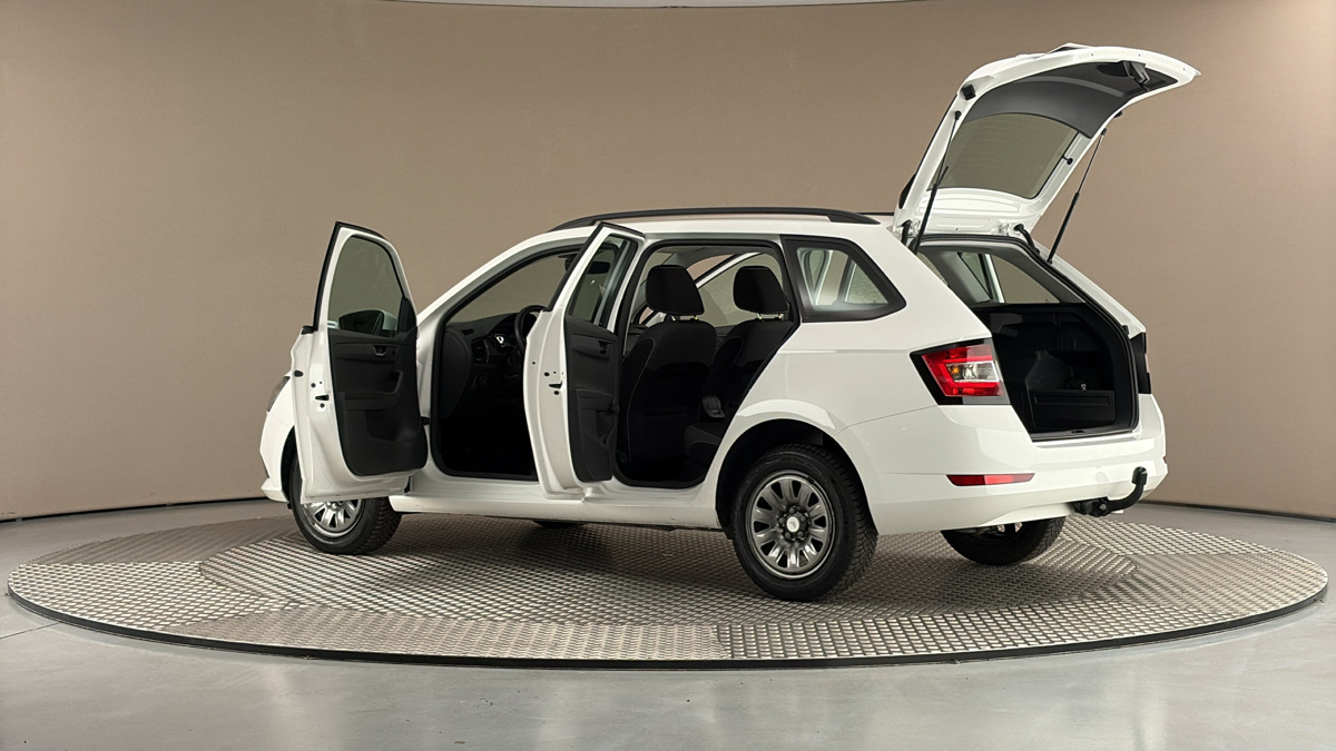 Škoda Fabia - 7