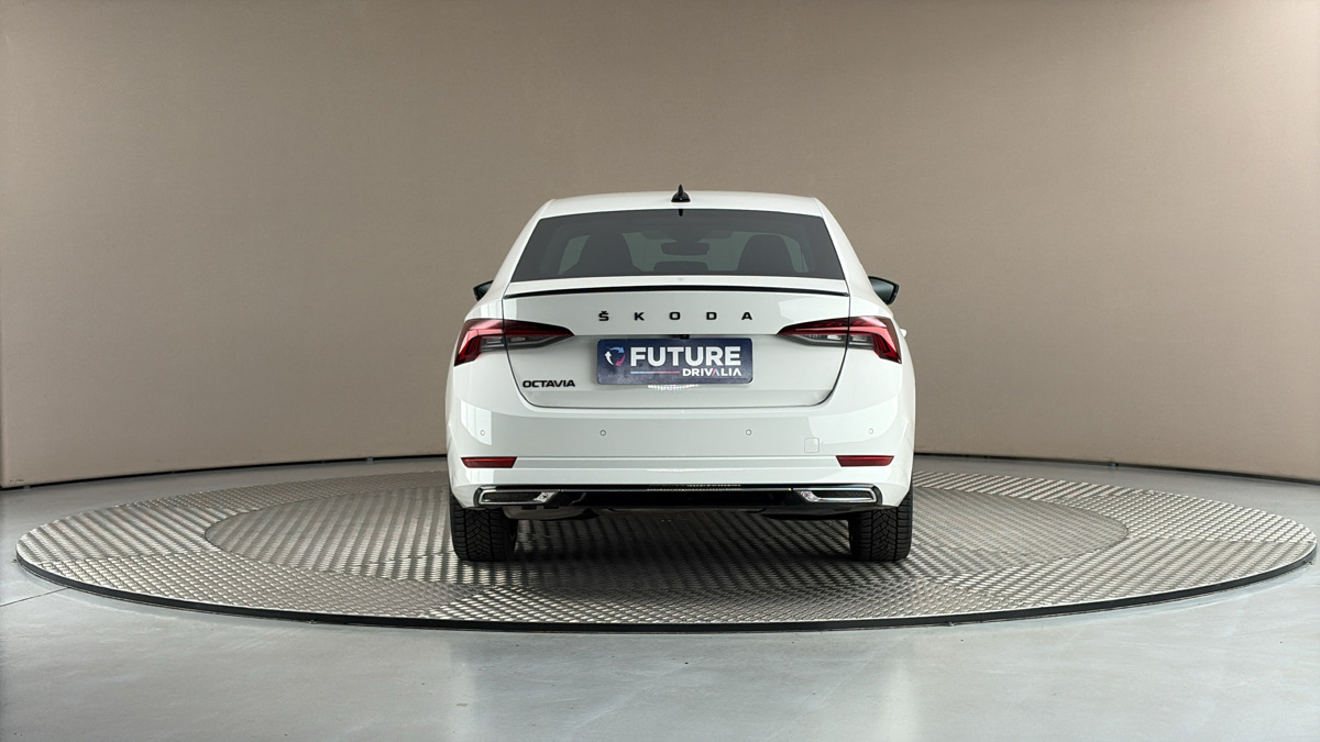 Škoda Octavia - 5