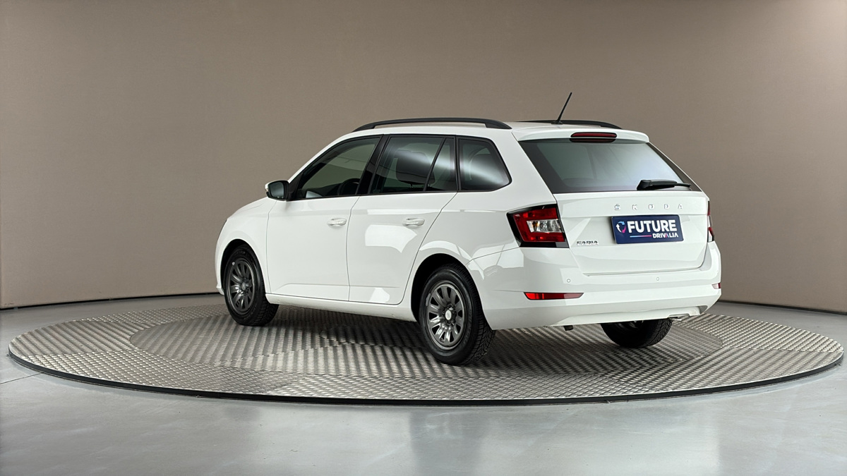 Škoda Fabia - 2