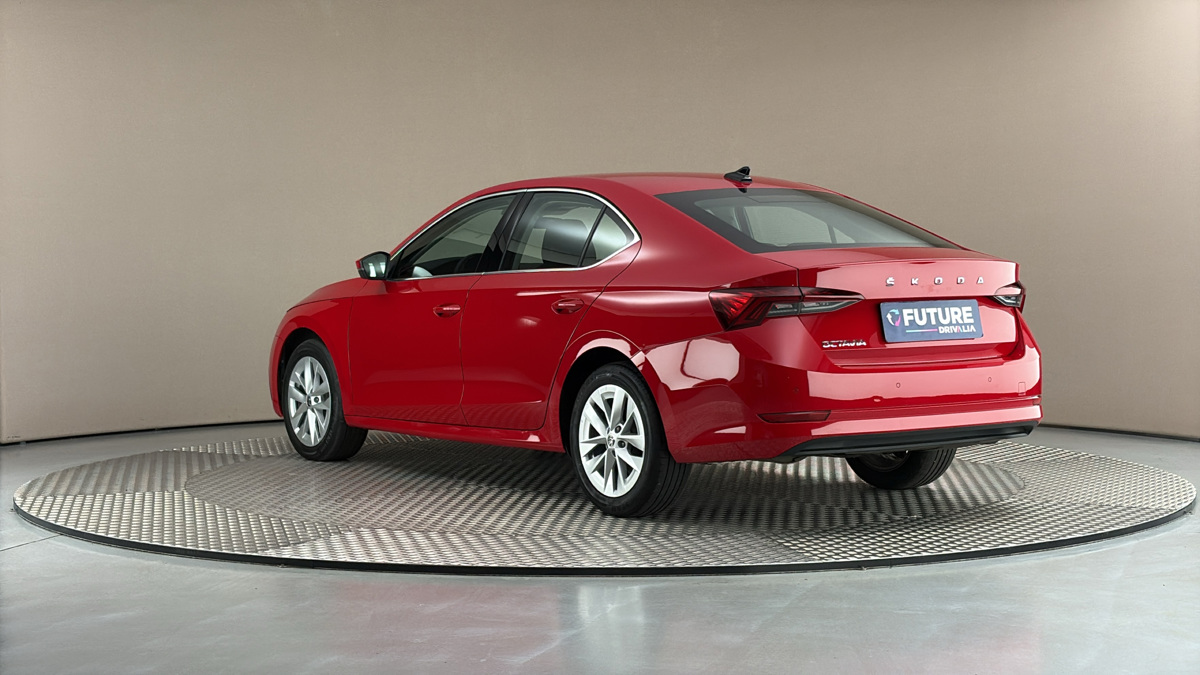 Škoda Octavia - 2