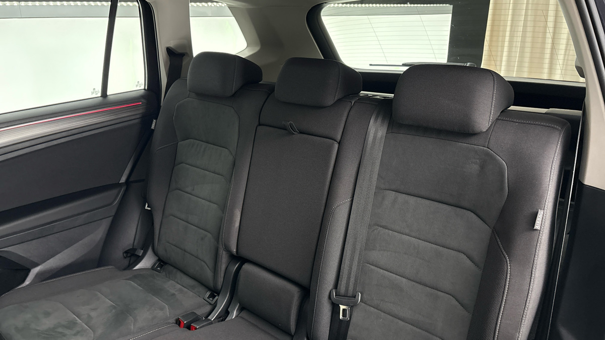 Volkswagen Tiguan Allspace - 16
