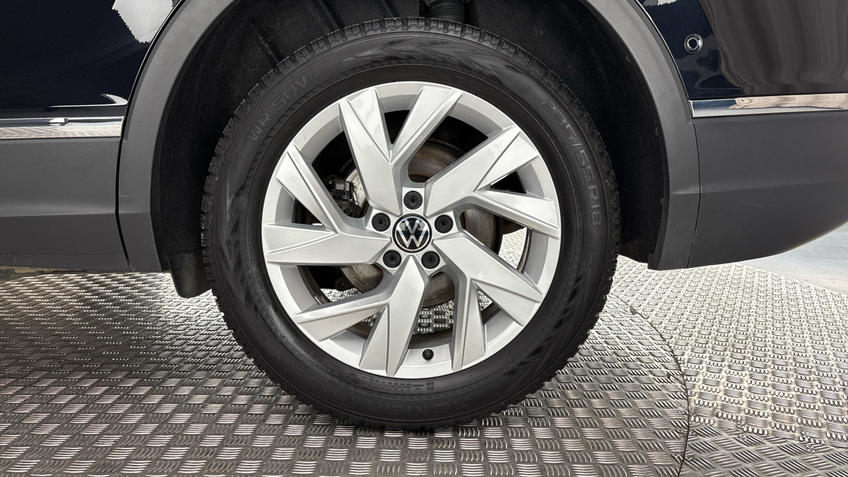 Volkswagen Tiguan Allspace - 19