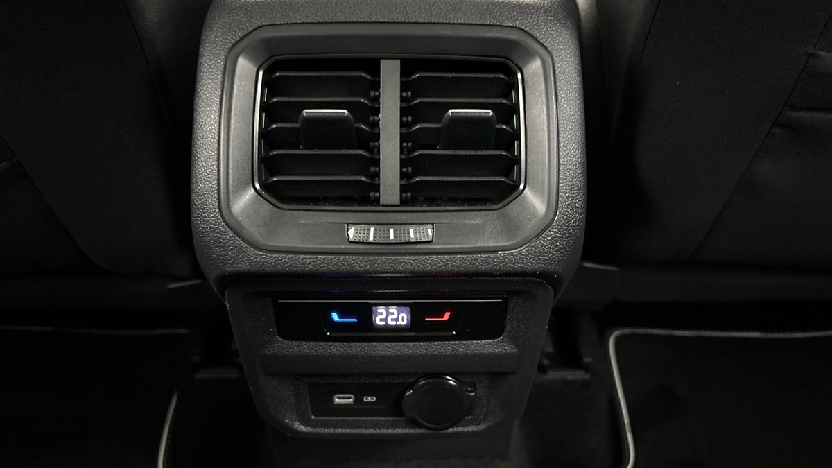 Volkswagen Tiguan Allspace - 22