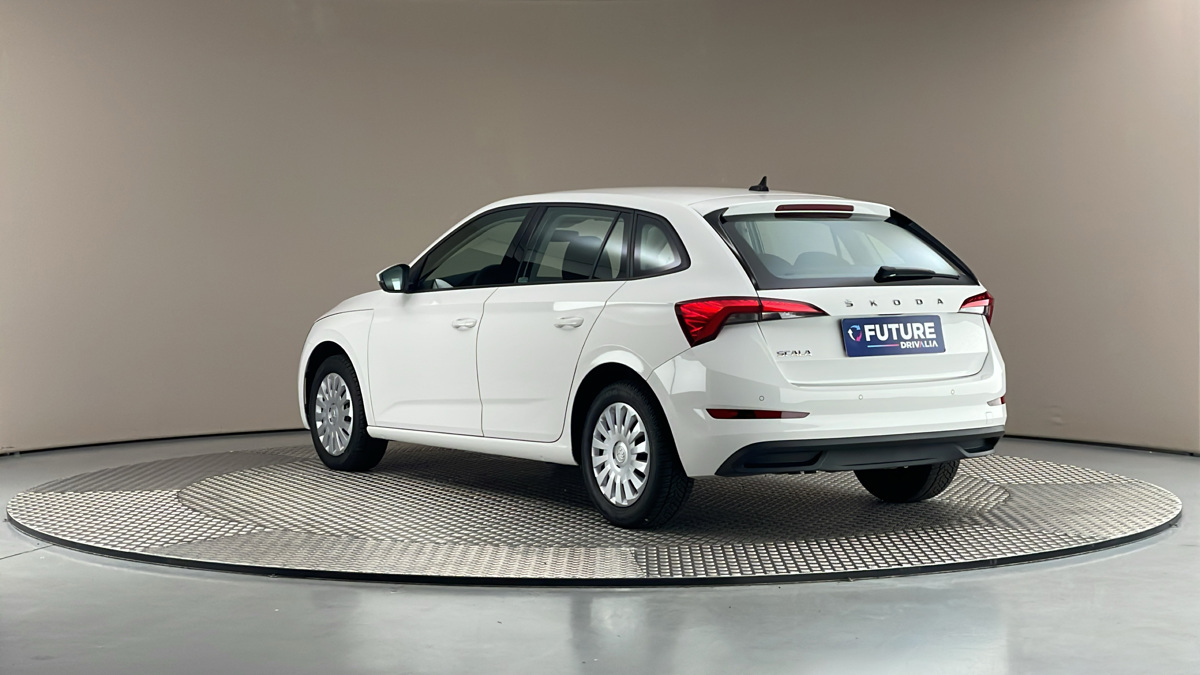 Škoda Scala - 2