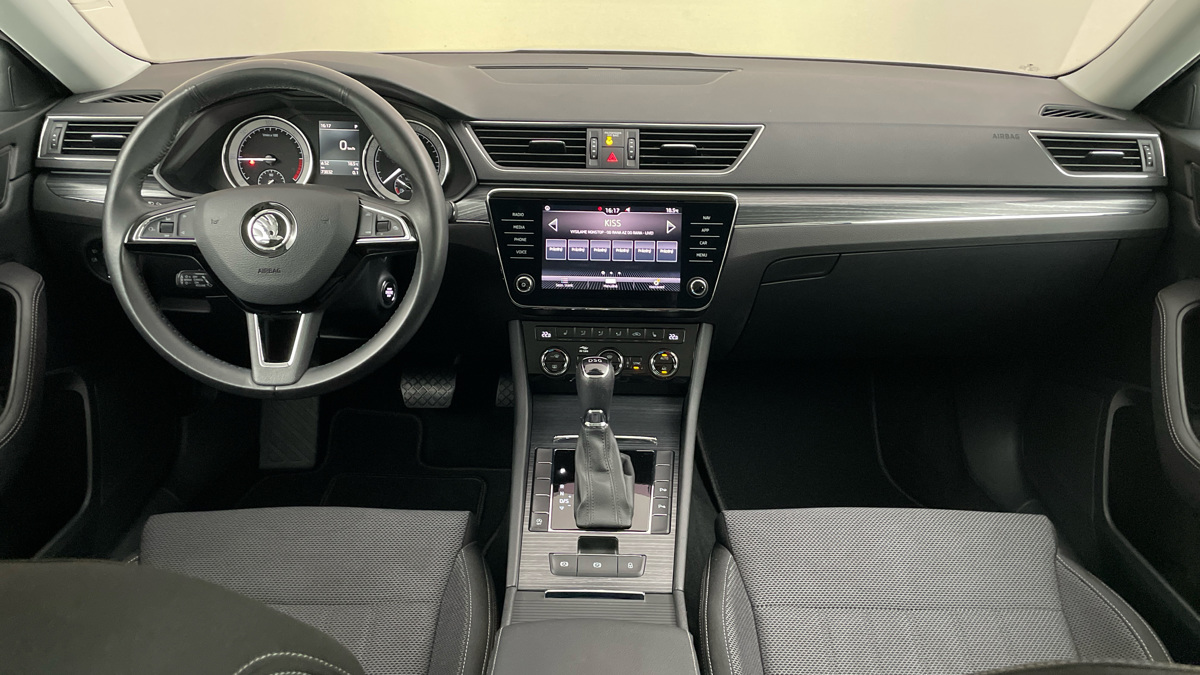 Škoda Superb - 8