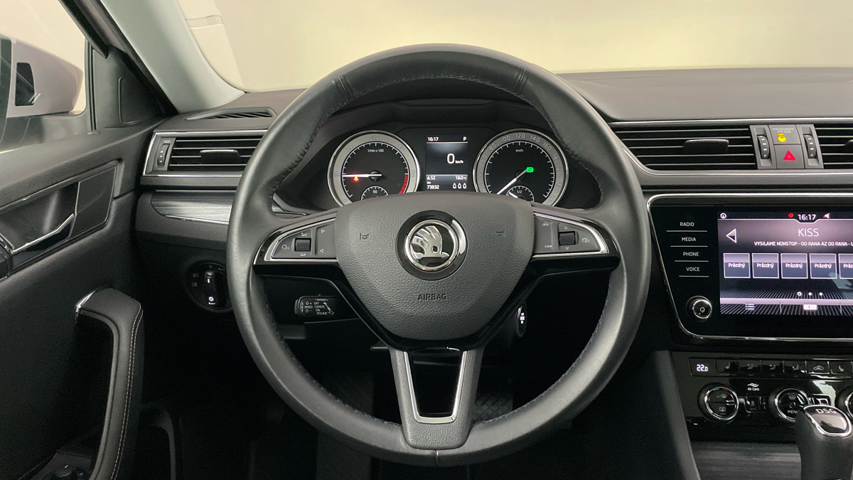 Škoda Superb - 9