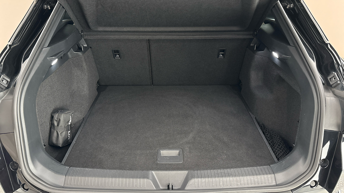 Volkswagen ID.4 - 17