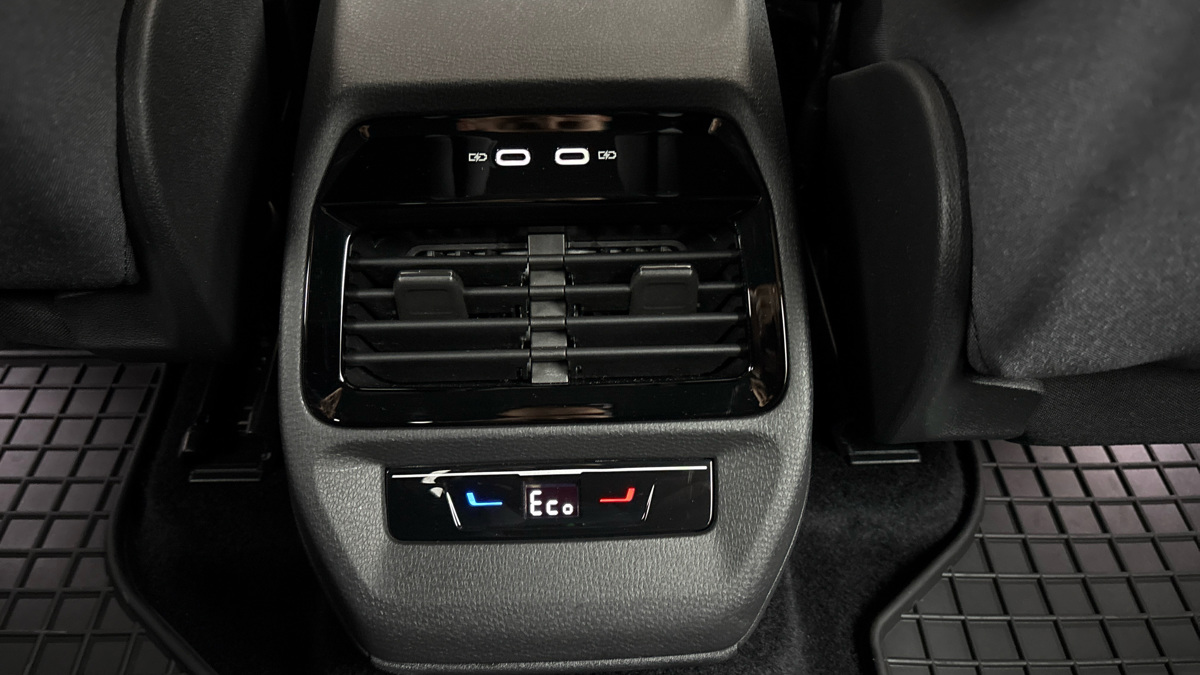 Volkswagen ID.4 - 21