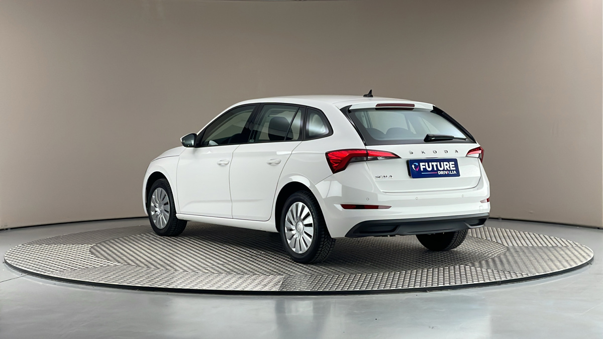 Škoda Scala - 2