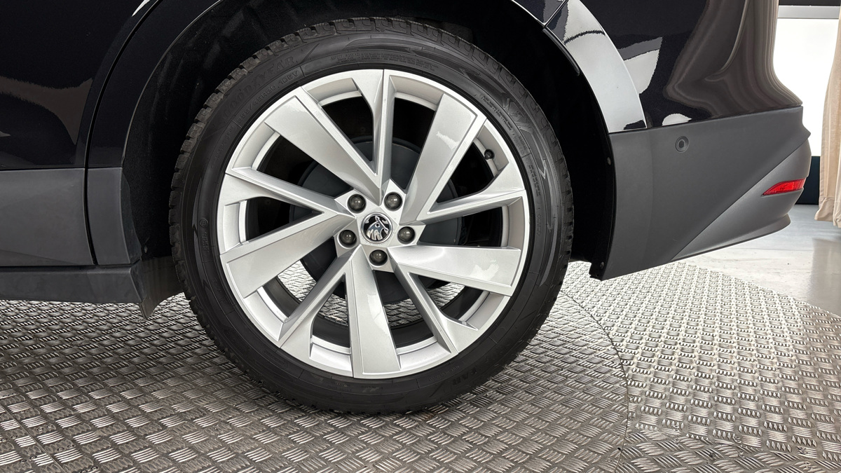 Škoda Enyaq iV - 19