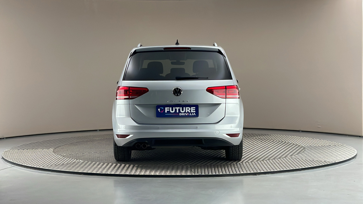 Volkswagen Touran - 5