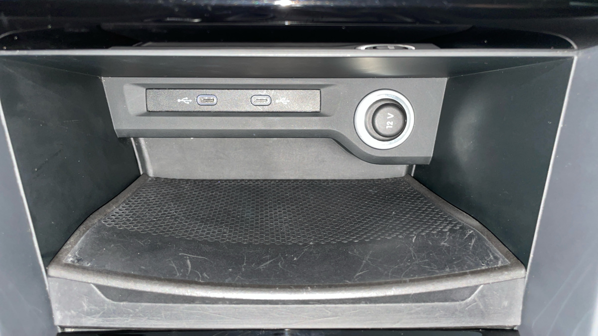 Volkswagen Touran - 25