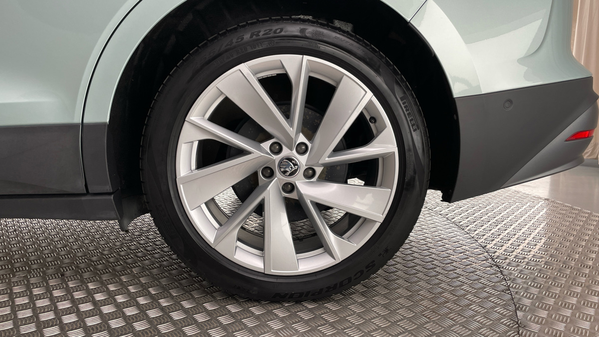 Škoda Enyaq iV - 19