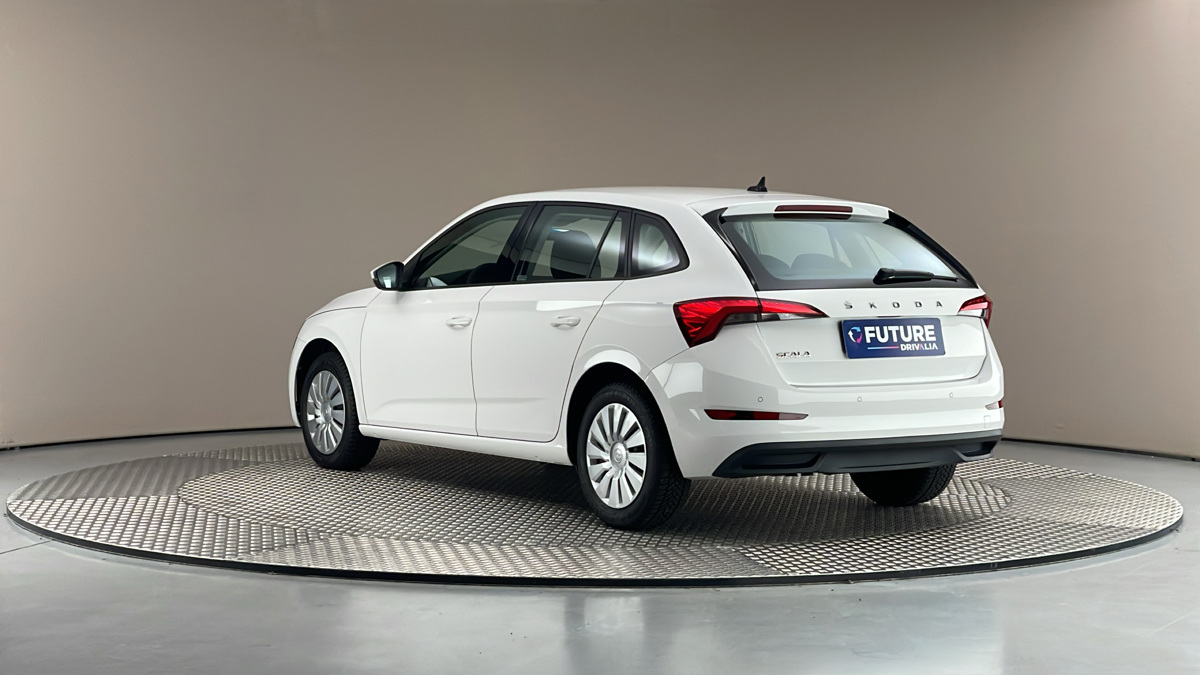 Škoda Scala - 2