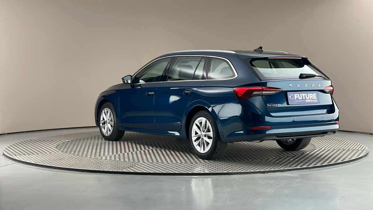 Škoda Octavia - 2