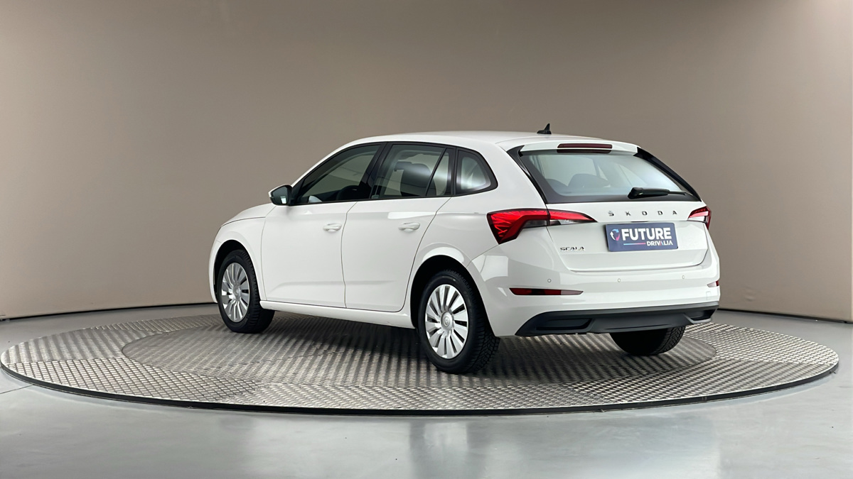 Škoda Scala - 2