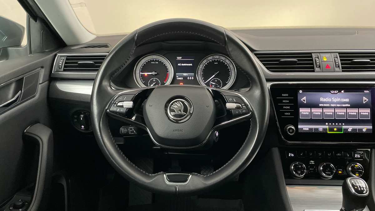 Škoda Superb - 9