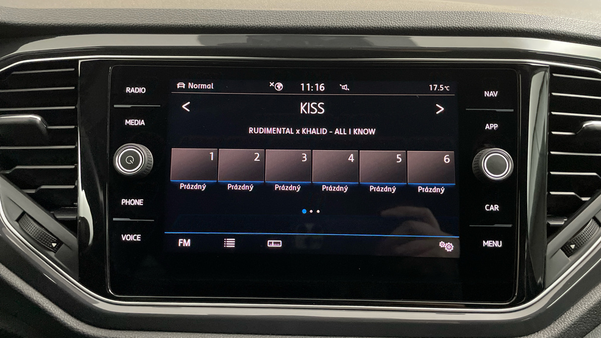 Volkswagen T-Roc - 11