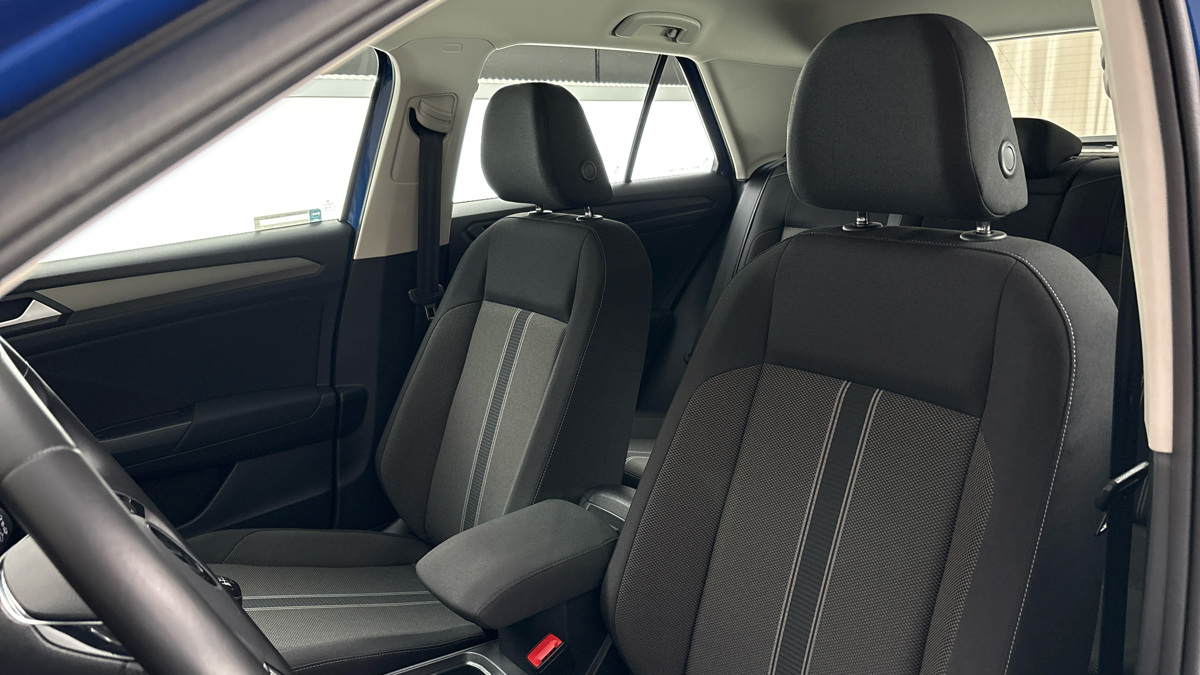 Volkswagen T-Roc - 15