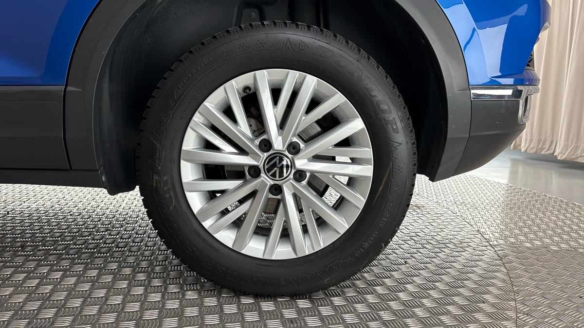 Volkswagen T-Roc - 19