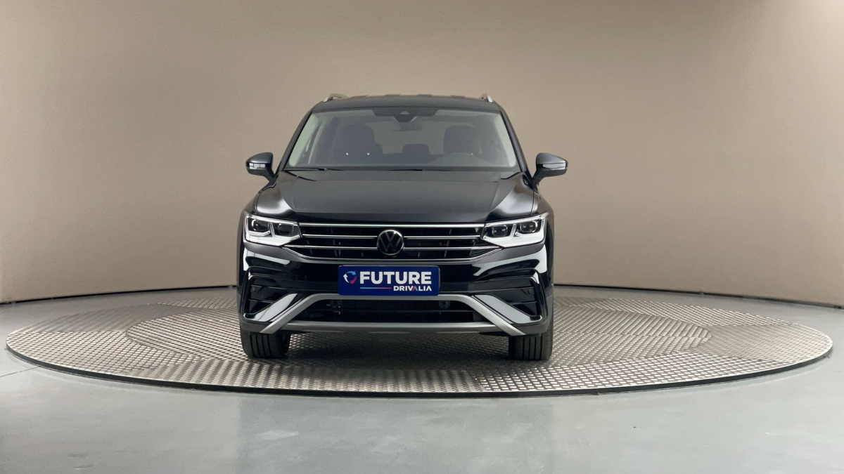Volkswagen Tiguan Allspace - 3