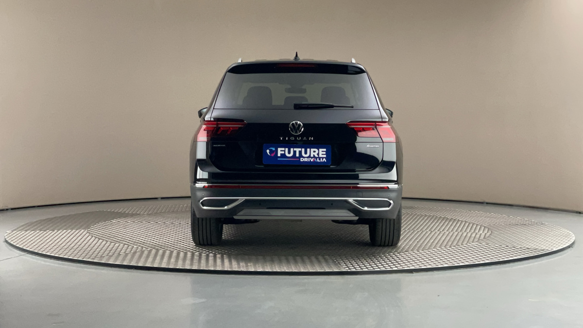 Volkswagen Tiguan Allspace - 5