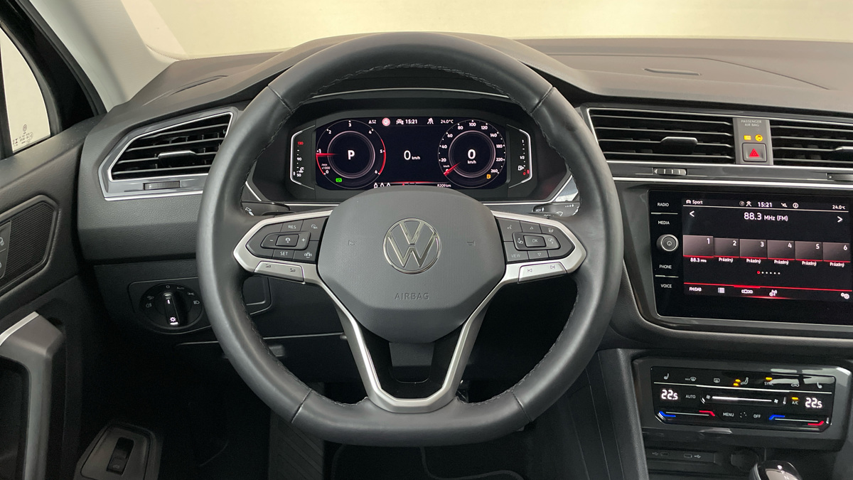 Volkswagen Tiguan Allspace - 9
