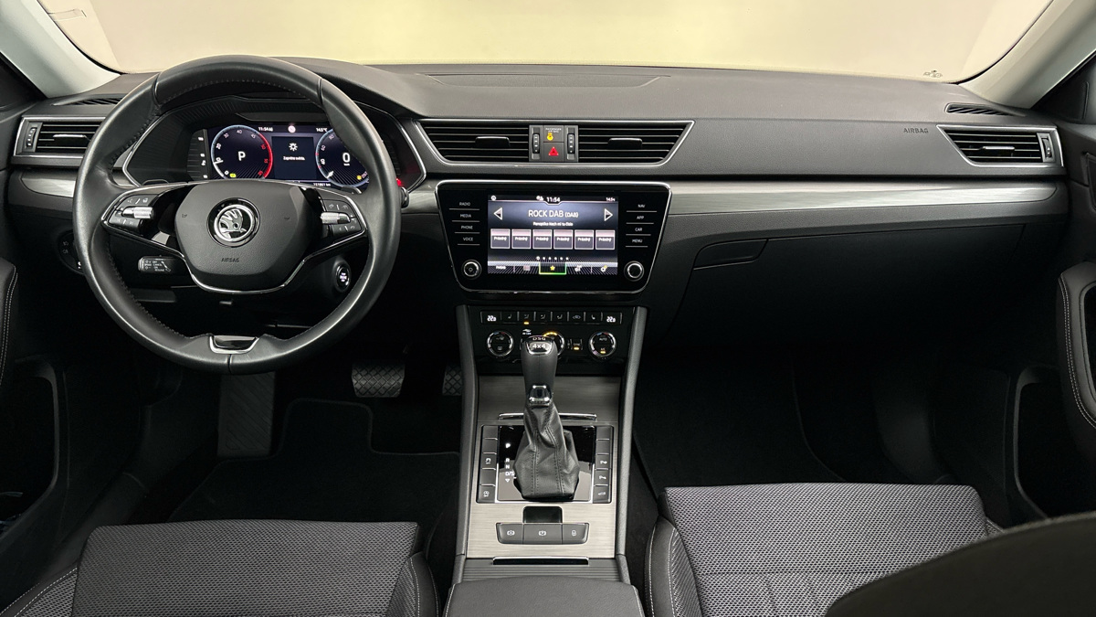 Škoda Superb - 8