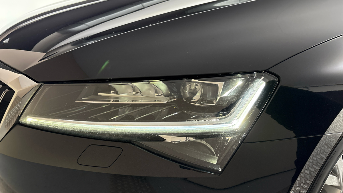 Škoda Superb - 18