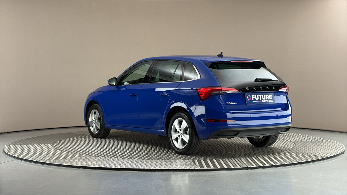 Škoda Scala - 2
