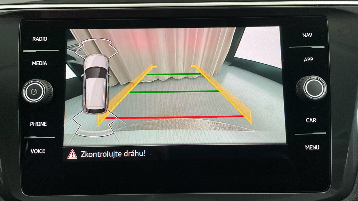 Volkswagen Tiguan Allspace - 12