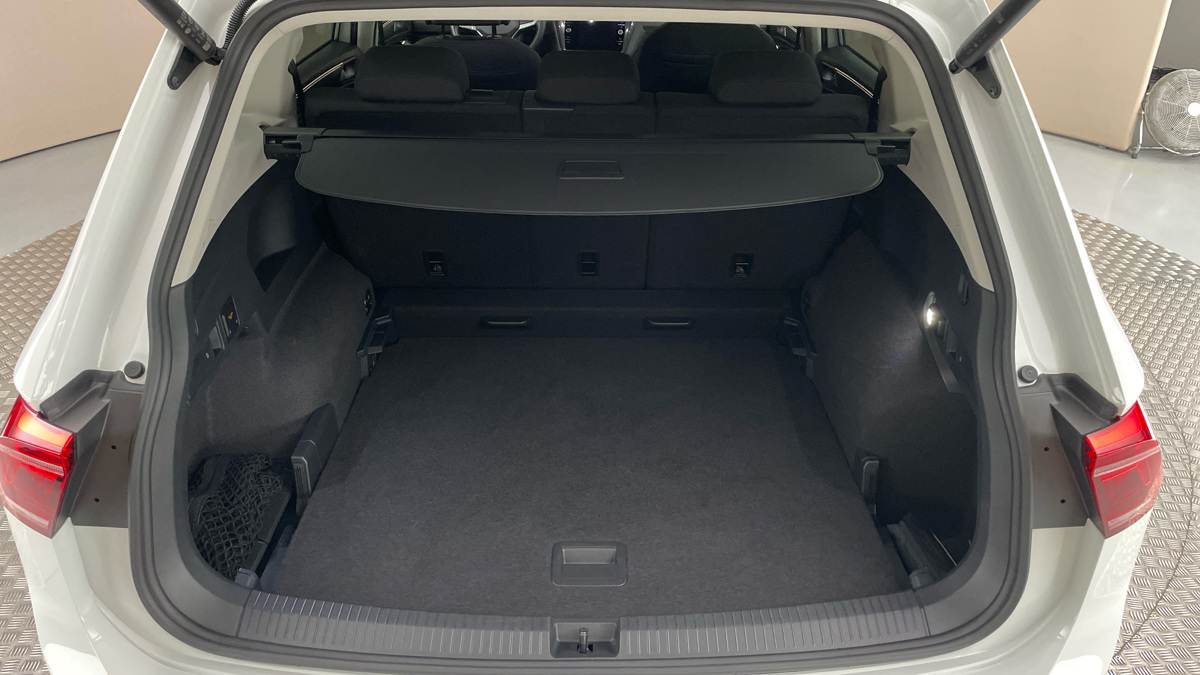 Volkswagen Tiguan Allspace - 17