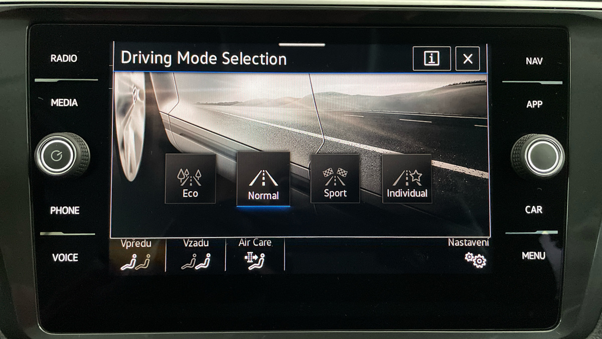 Volkswagen Tiguan Allspace - 30