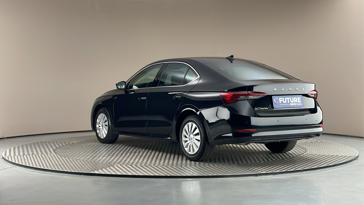 Škoda Octavia - 2