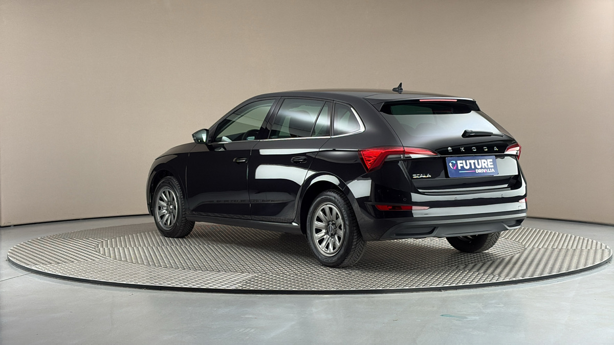 Škoda Scala - 2