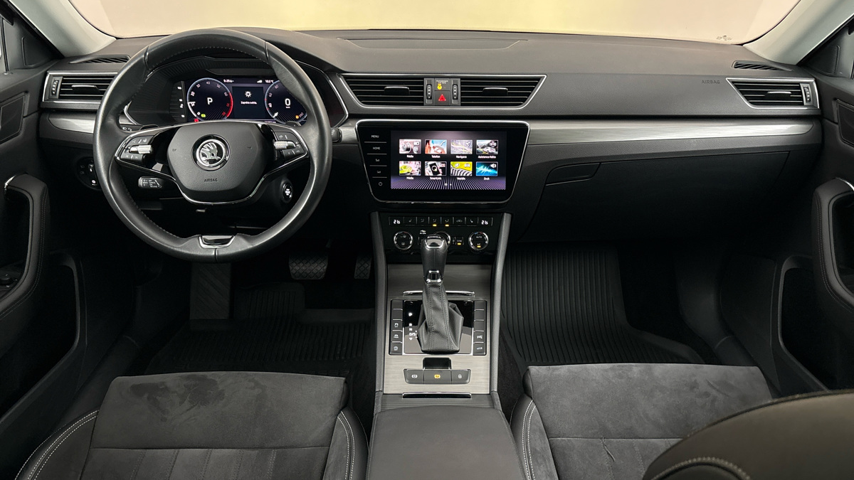 Škoda Superb - 8