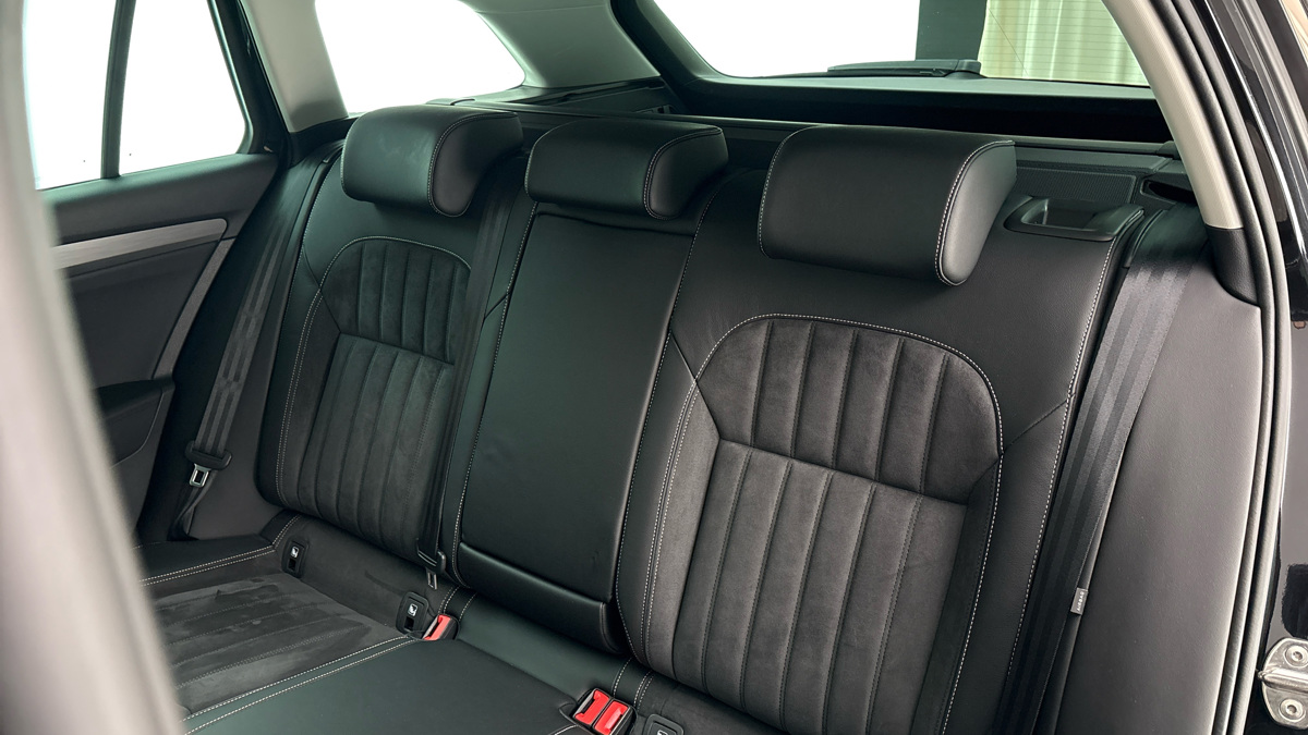 Škoda Superb - 16