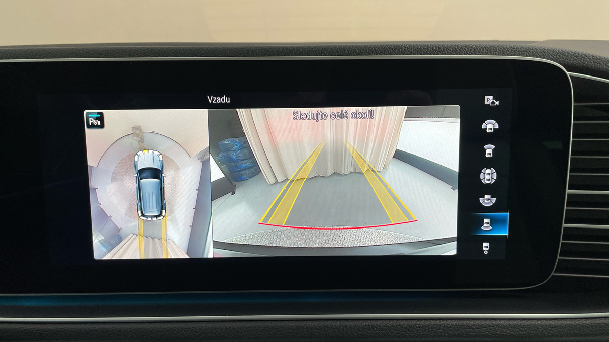 Mercedes-Benz GLE - 12