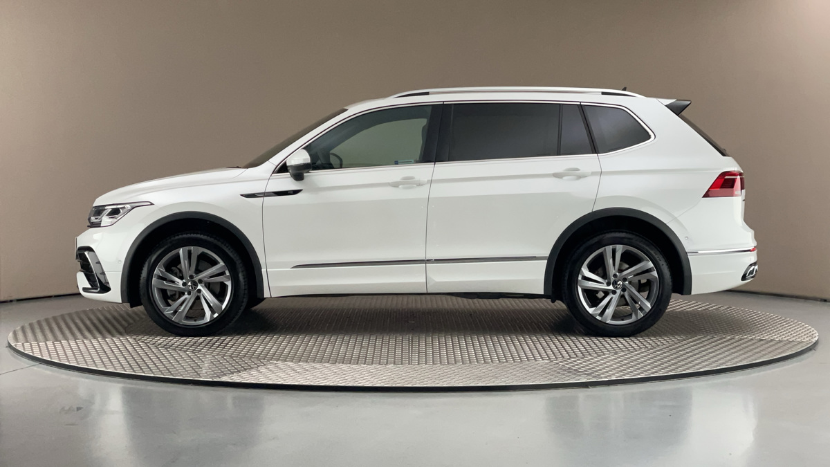 Volkswagen Tiguan Allspace - 4